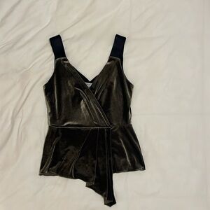 Dark green Bailey 44 velvet top size small